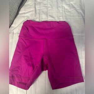 All good conditions! Send an offer!